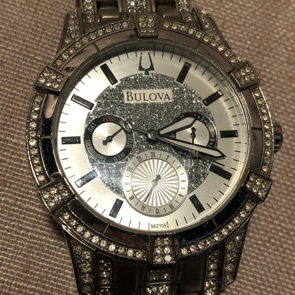 Bulova watch - Picture 2 of 4